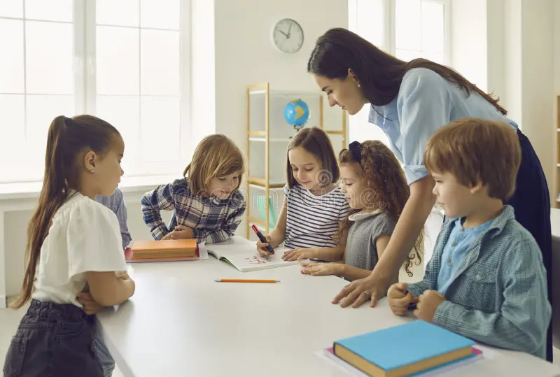 SUPERVISÃO E ORIENTAÇÃO ESCOLAR